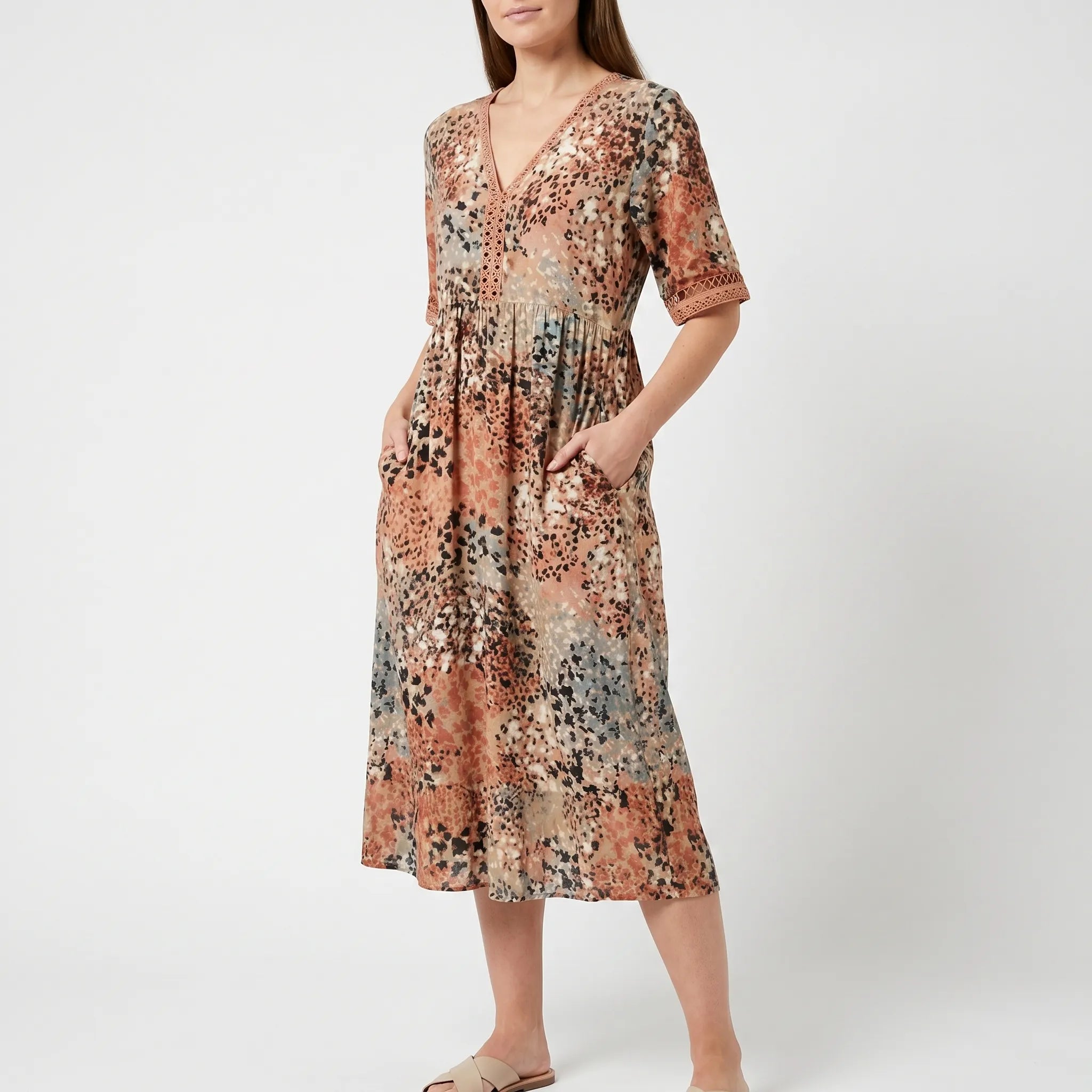 Avelira - Short Sleeve Midi Dress For Woman