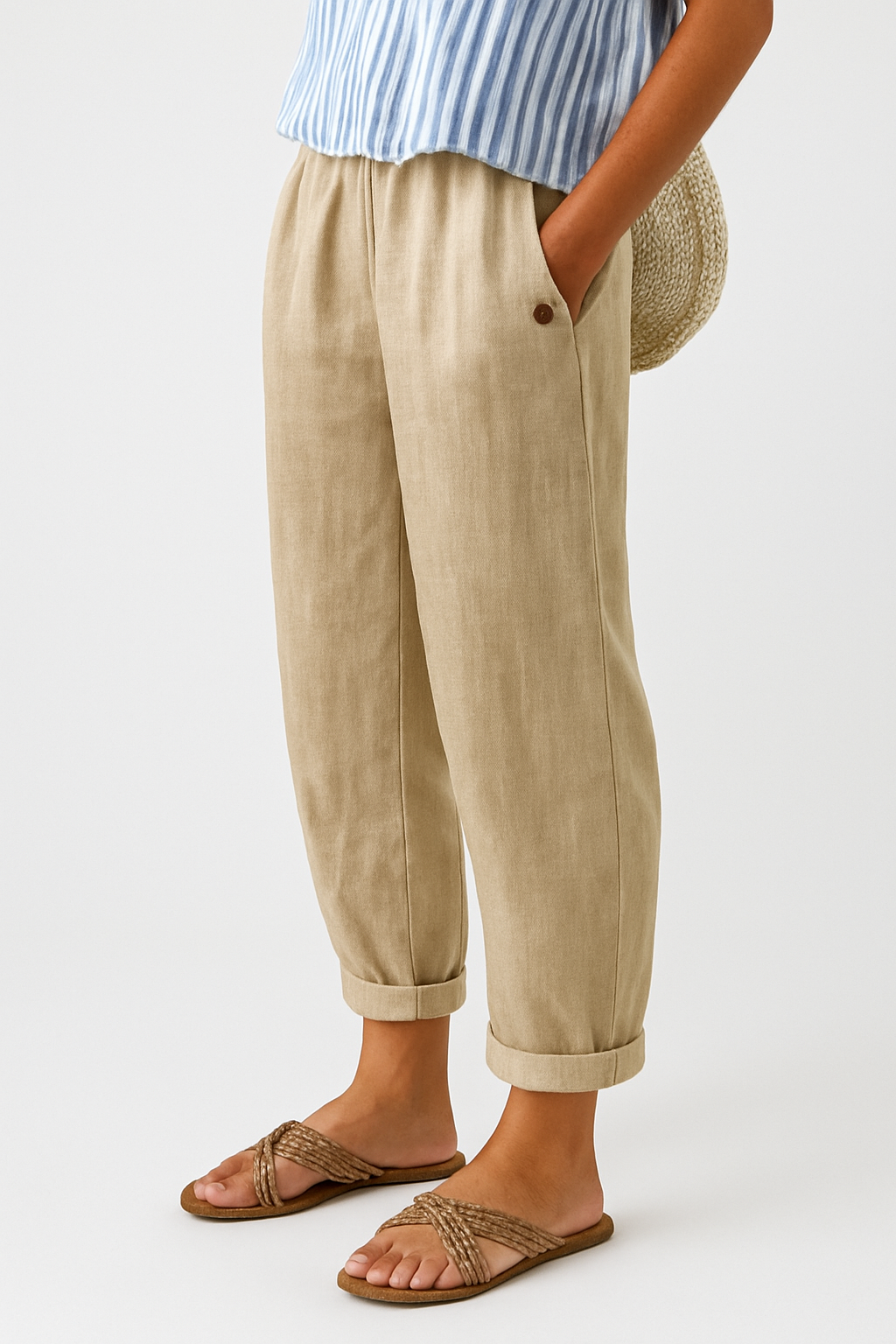 Cropped Pants for Women – Straight Leg with Side Pockets | Mid-Rise Design 0