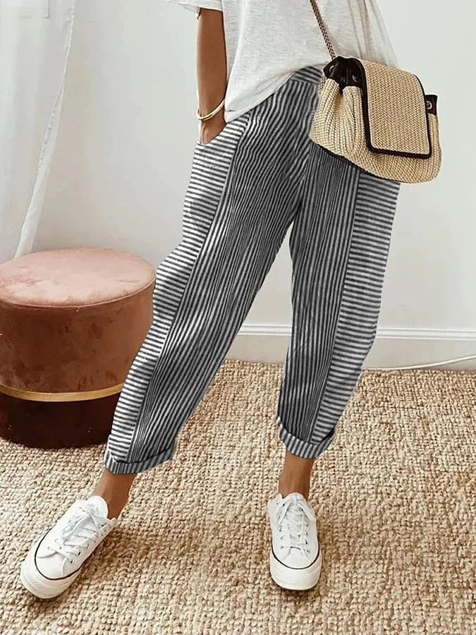 Cropped Pants for Women – Vertical Stripe Pattern | Mid-Rise & Side Pockets 4