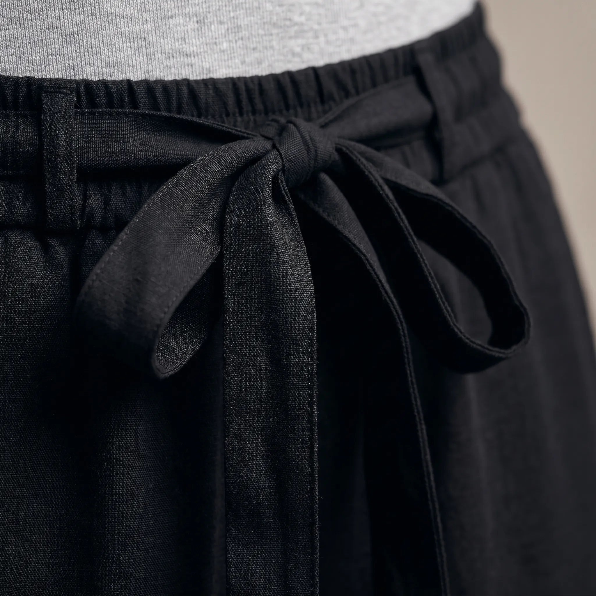 Wide Leg Pants for Women – Flowing Silhouette | Adjustable Waist & Side Pockets 3